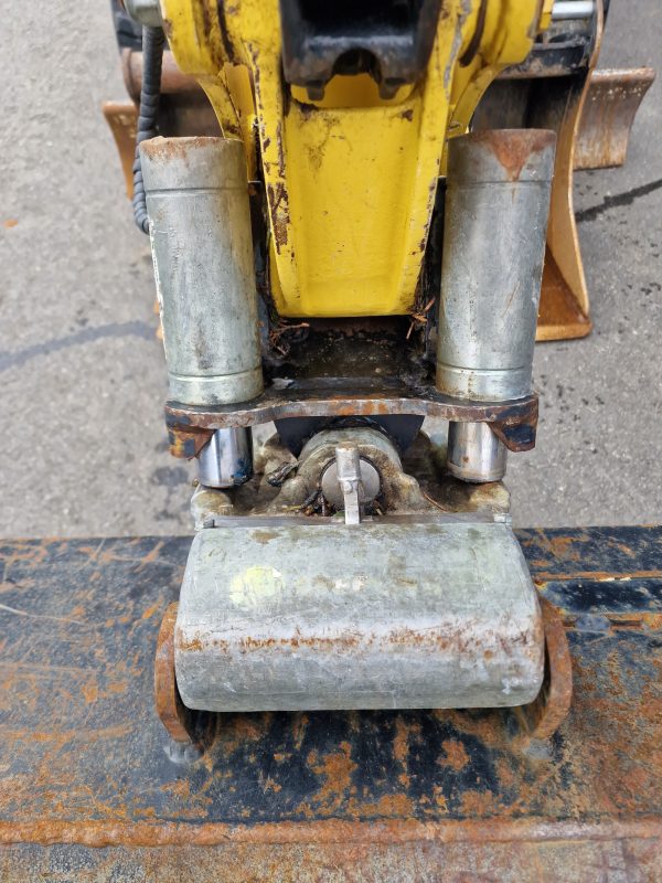 Yanmar SV18 (2 tonnes) agri-tract