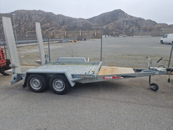 Yanmar SV18 (2 tonnes) agri-tract