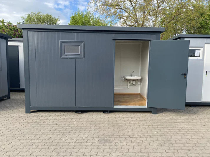 Conteneur de toilettes 4x2 agri-tract