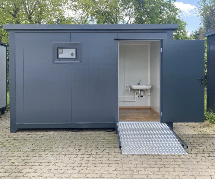 Conteneur de toilettes 4x2 agri-tract