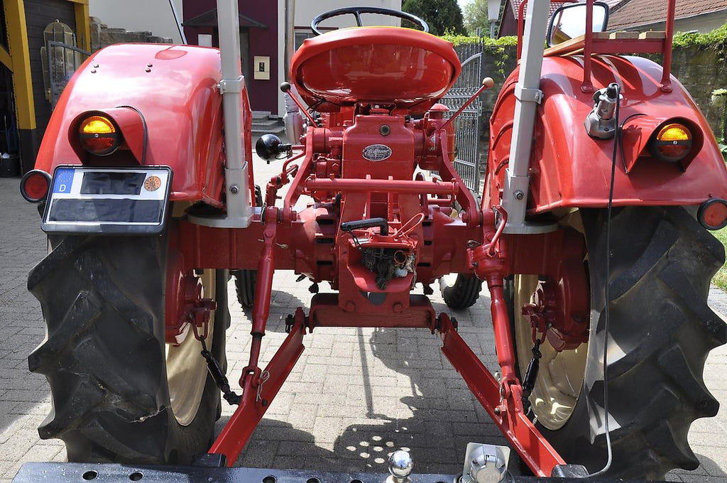 STANDARD 217 agri-tract