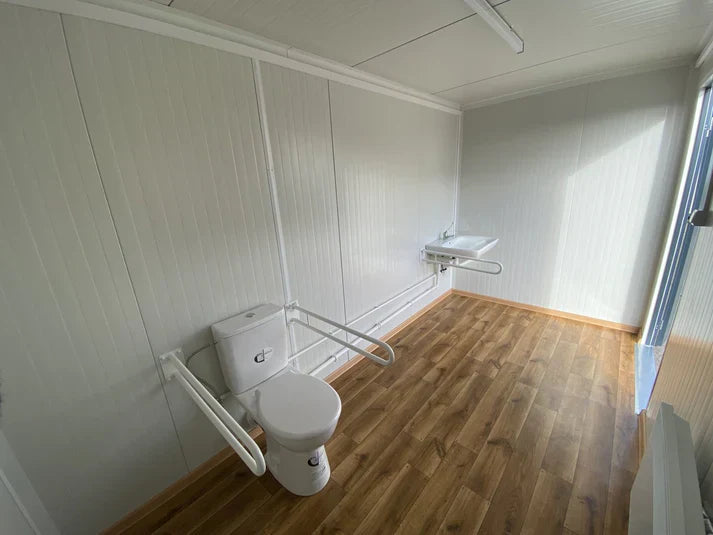Conteneur de toilettes 4x2 agri-tract