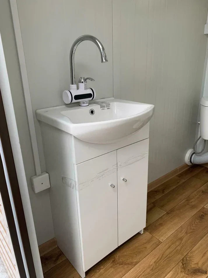 Conteneur sanitaire double avec réservoir à déchets blanc, 3 x 2 mètres agri-tract
