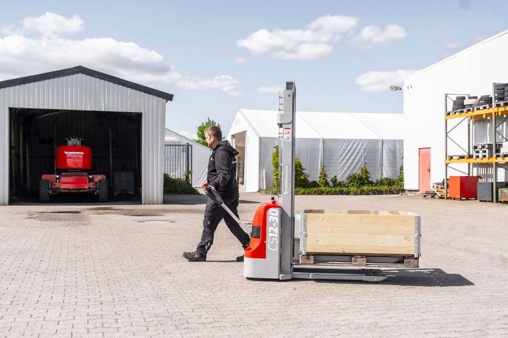 Gerbeur électrique Compartec CS12-30 - Duplex 3000 mm agri-tract