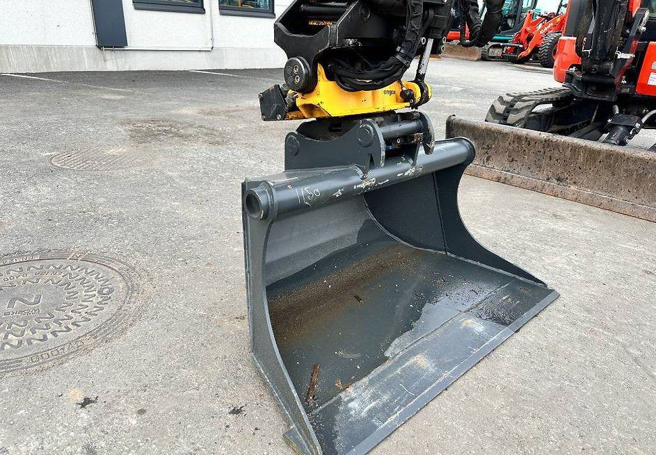 Kubota U36-4 agri-tract