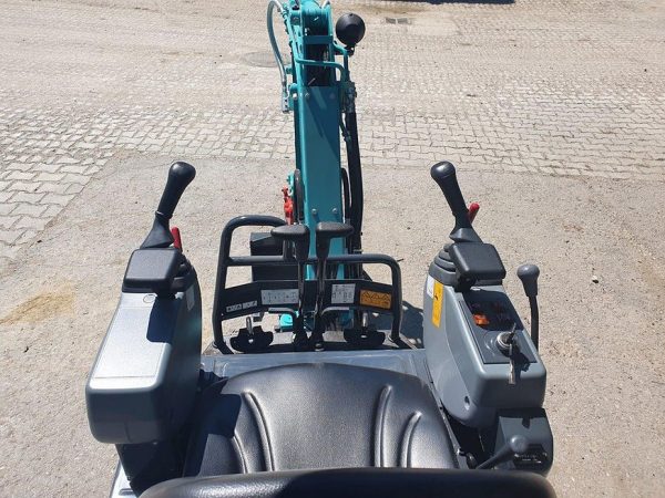 Kobelco 2019 -  SK10SR agri-tract