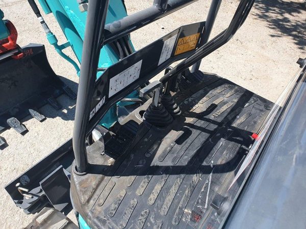 Kobelco 2019 -  SK10SR agri-tract
