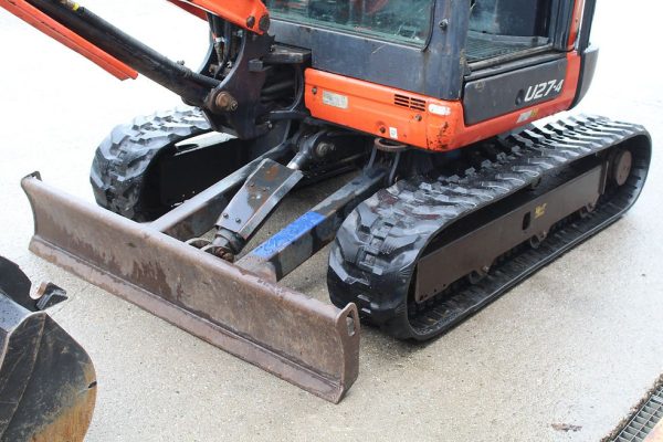 Kubota U27-4 Feu agri-tract