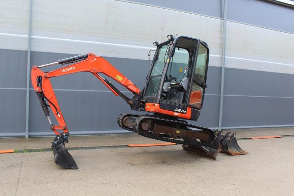 Kubota U27-4 Feu agri-tract