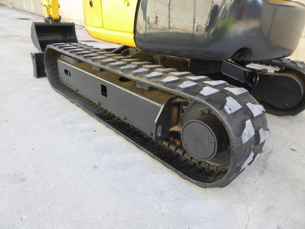 KOMATSU PC 26 MR-3 agri-tract
