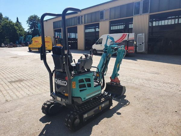 Kobelco 2019 -  SK10SR agri-tract