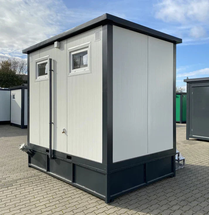 Conteneur sanitaire double avec réservoir à déchets blanc, 3 x 2 mètres agri-tract